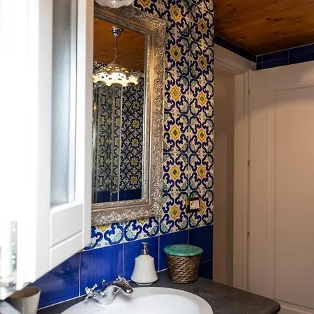 The House Of Flowers Apartamento